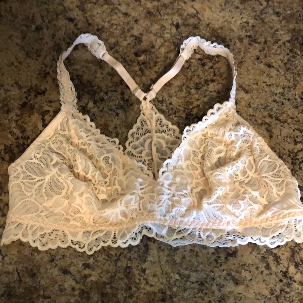 Bralettes - Picture 2 of 5